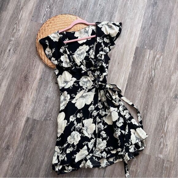 Free people French quarter floral mini wrap dress women’s size S‎ - Picture 2 of 8
